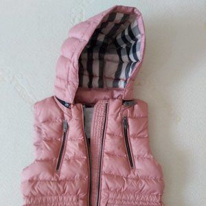 Burberry Vest - girls - size 4
